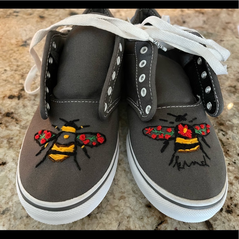 Custom Embroidered Vans 8 Bees